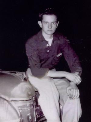 Leonard Bloom